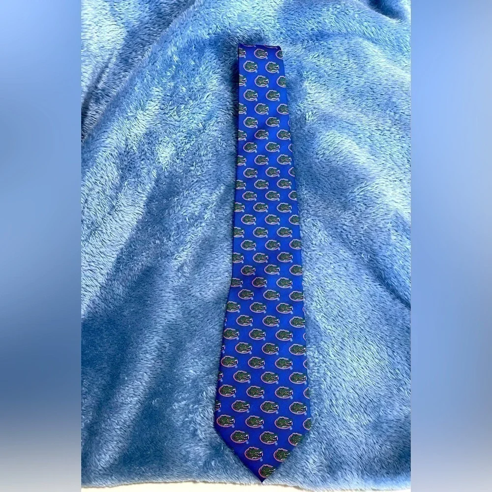 University of Florida Gators Tie NCAA Gators Necktie for Men